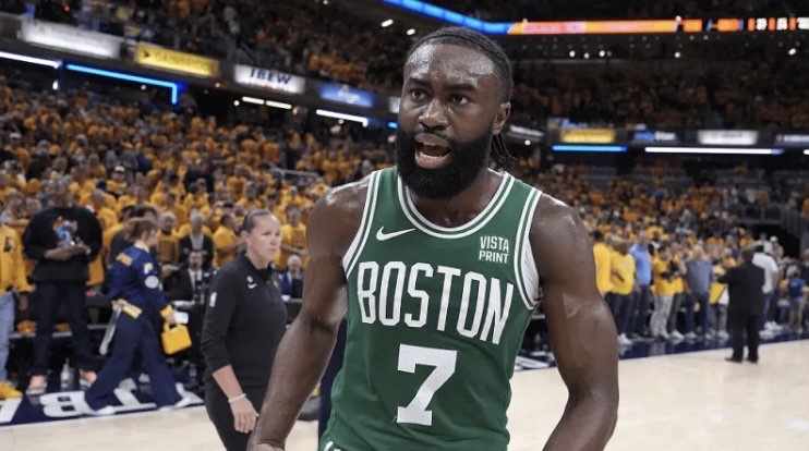 28圈品牌-关于凯尔特人球员公开质疑裁判判罚尺度，引争议，其实这种.的信息