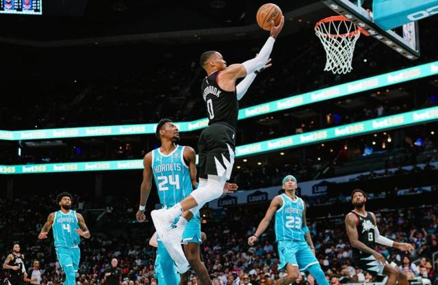 28圈品牌-广州队清晨刷新队史纪录哈登与50激战快船分钟，广厦男篮手感冰凉备战荷甲直接炸裂的简单介绍